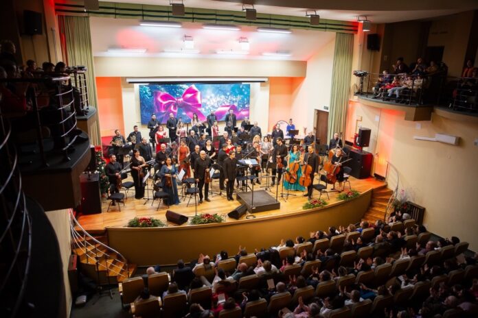 Prețurile biletelor și abonamentelor rămân neschimbate la Filarmonica  Pitești - Universul argesean